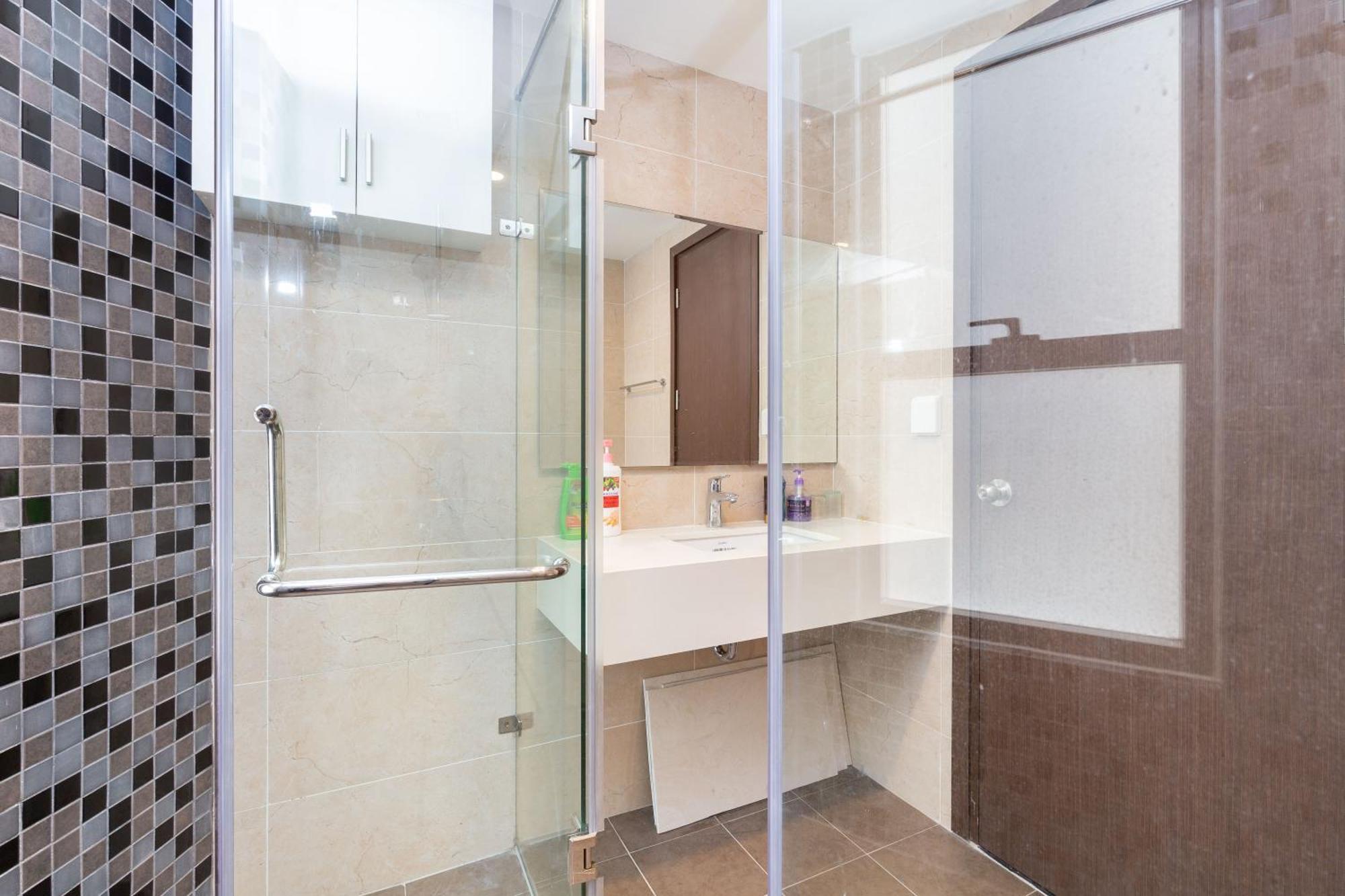 Căn hộ Tresor Pool Gym Accept From 20 Nights Above